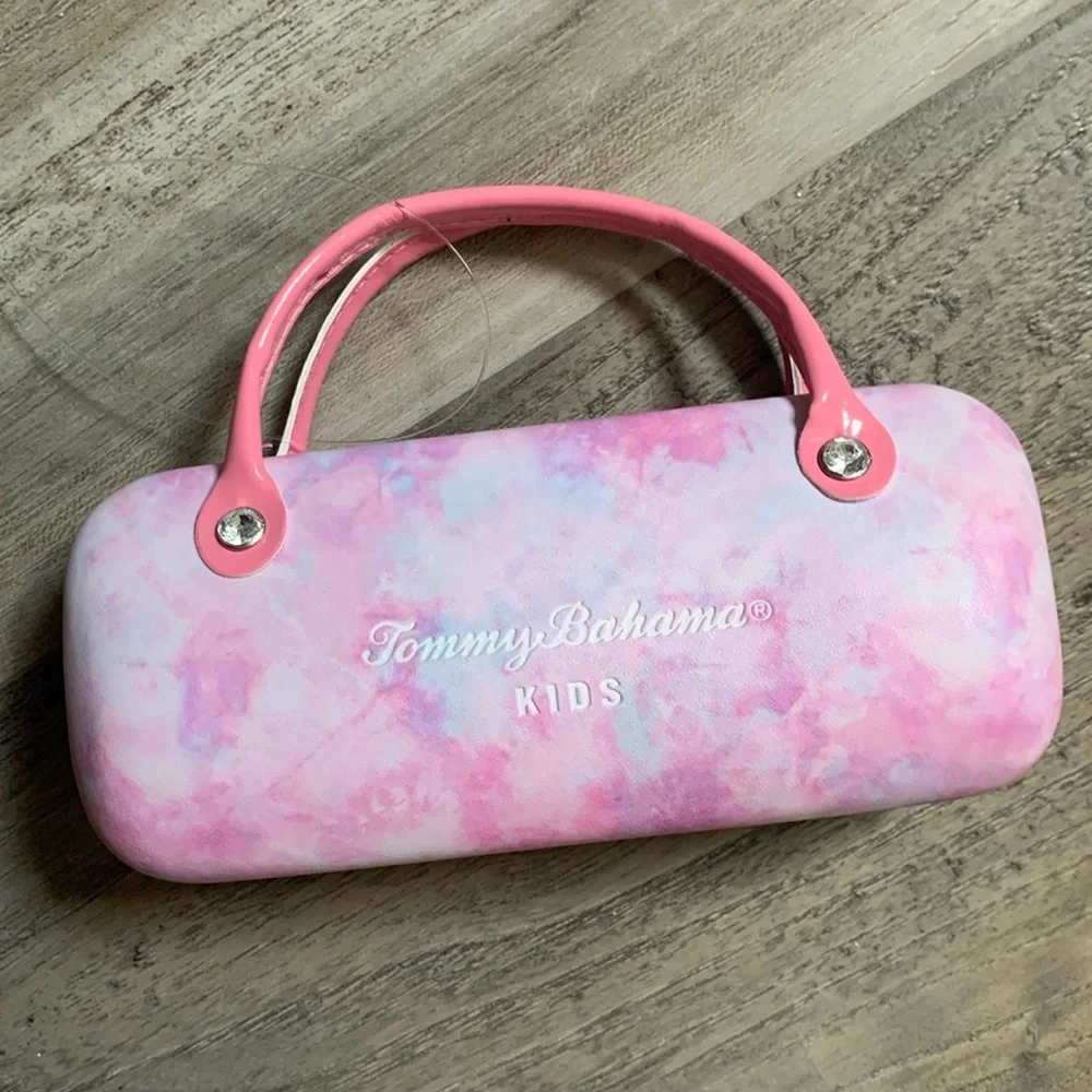 NWOT Tommy Bahama Kids Eye Glasses Case.
